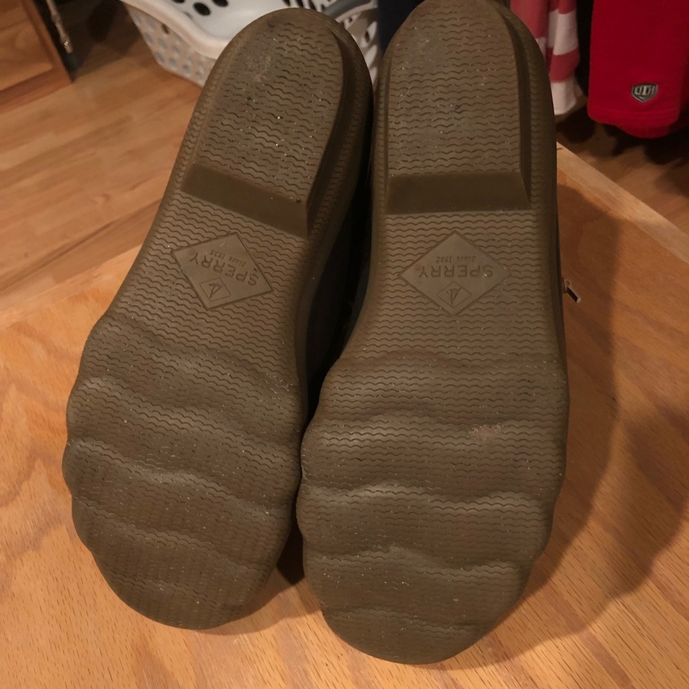 Sperry duck boots size 9_6